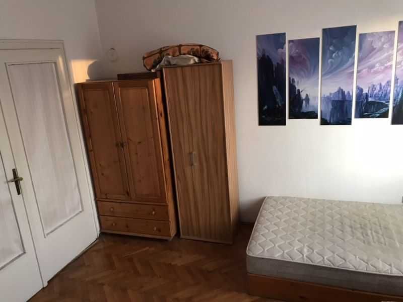 Дава се под наем Тристаен апартамент в София, Център - 108 кв.м за 665 € - Снимка #3