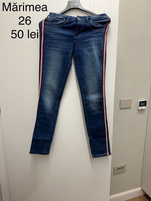 Blugi damă frumoși