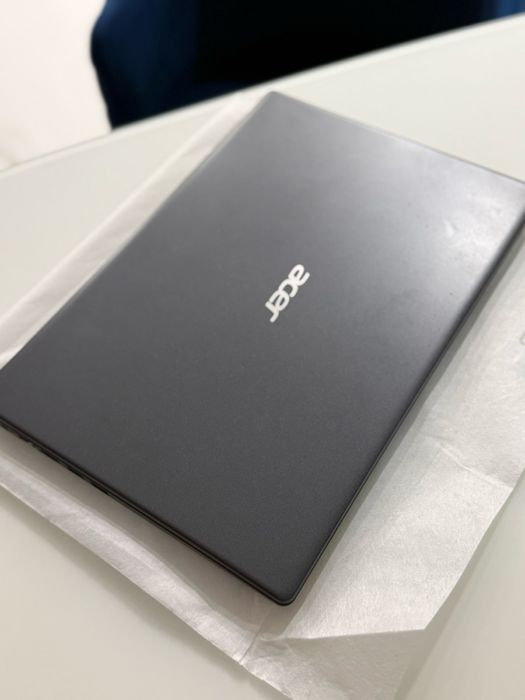 Лап топ Acer aspire 3