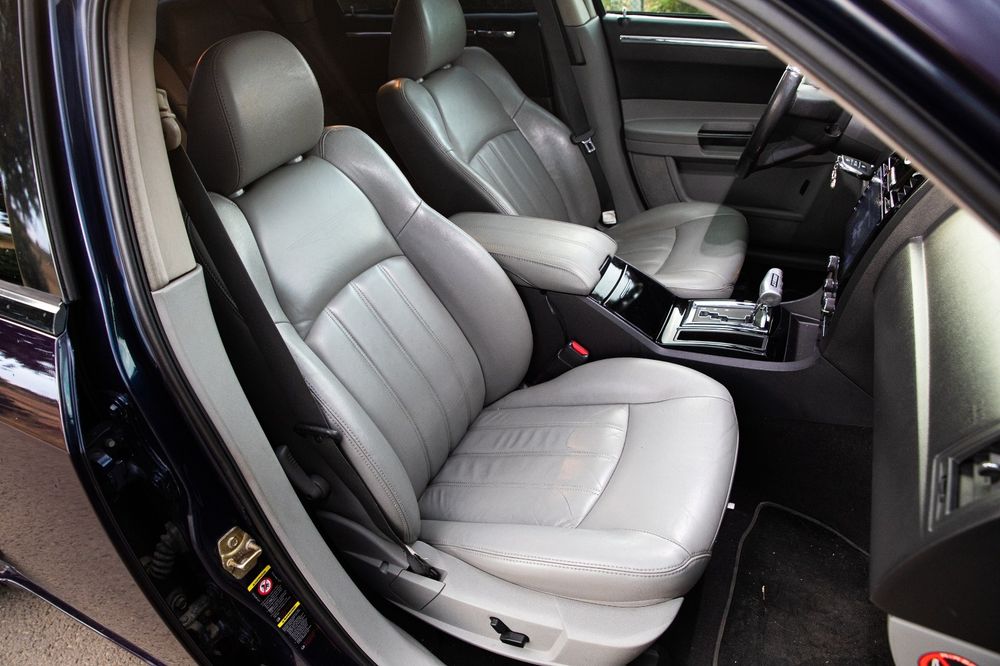 CHRYSLER 300C 2009 — imagine 4