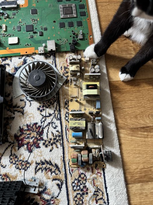 Playstation 4 fat В РАЗБОР (не рабочий)