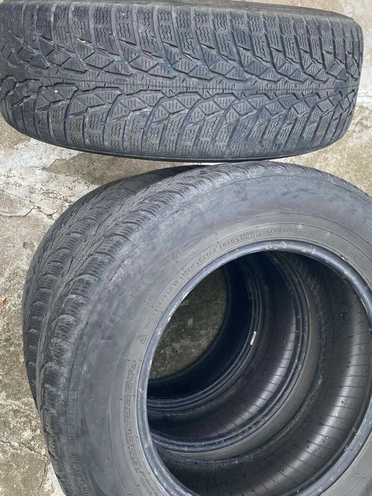 Зимни гуми 215/65r16