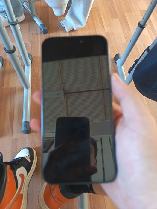 Iphone 15 Pro  -fără cutie
