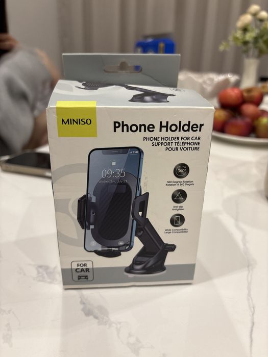 Продам держатель для телефона на машину