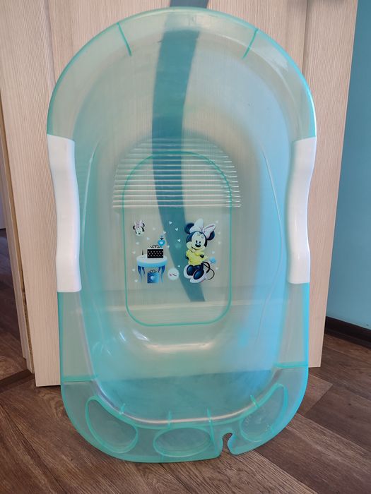 Продам манеж Chicco