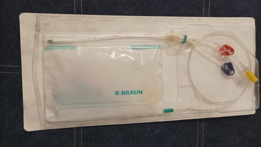 Гемодиализный двухканальный катетер B BRAUN