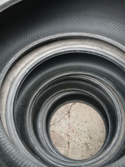 Продам шины новые