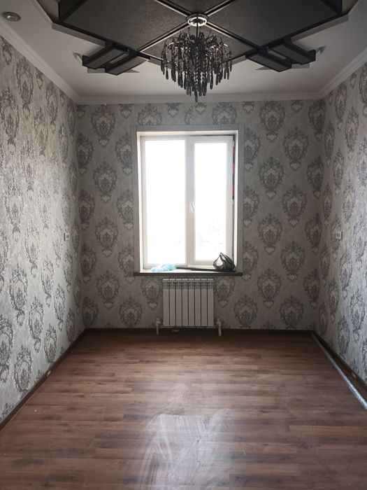 Хонсарой домидан 2 хонали квартира сотилади