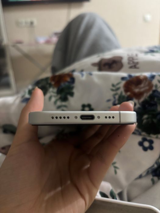 iPhone 16 128GB оригинал