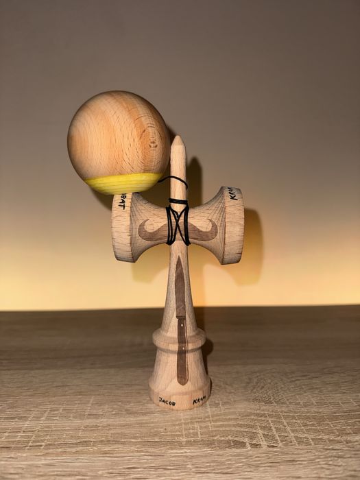 Kendama KROM Jacob Acrobat