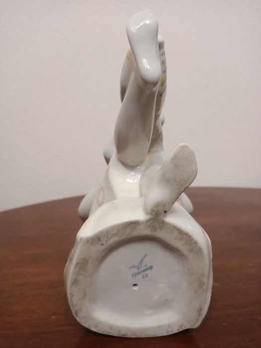 Фарфоровая статуэтка Материнство СССР