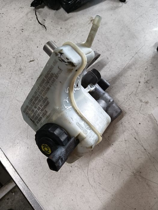 Vas Lichid Frana Volkswagen Passat (3C2) [ 2005 - 2010 ] Tdi (Bmp) 103