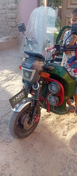 3 gʻildirakli skuter xolati edial