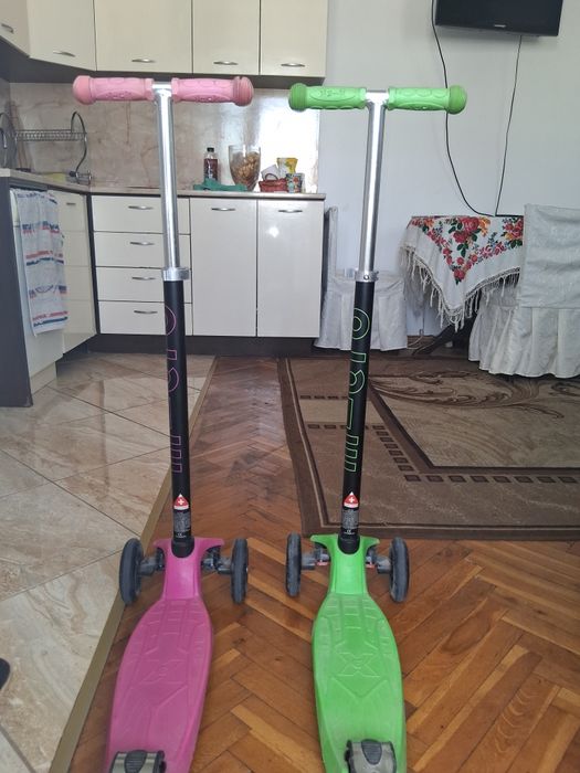 Продавам 2 детски използвани тротинетки