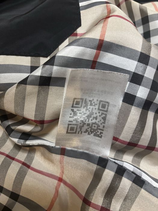 Burberry Puffer/Jacket