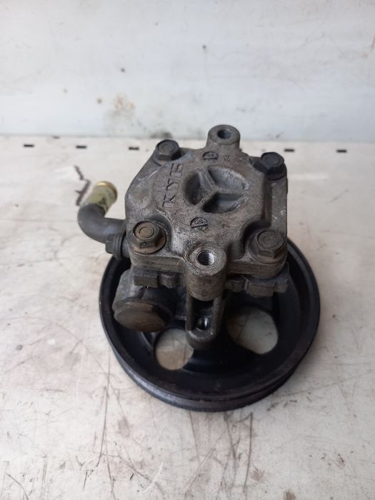 Хидравлична помпа Mitsubishi Outlander 2.0i