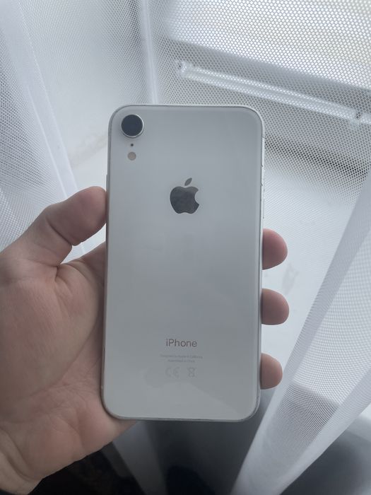 Продам айфон хр