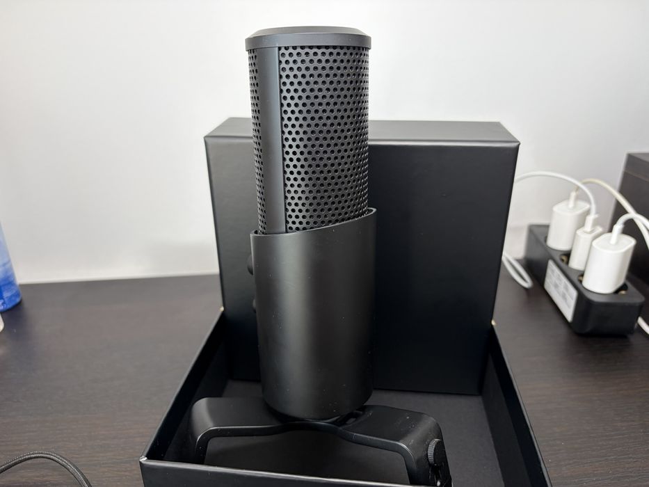Microfon streaming 4-in-1 Trust GXT258 FYRU