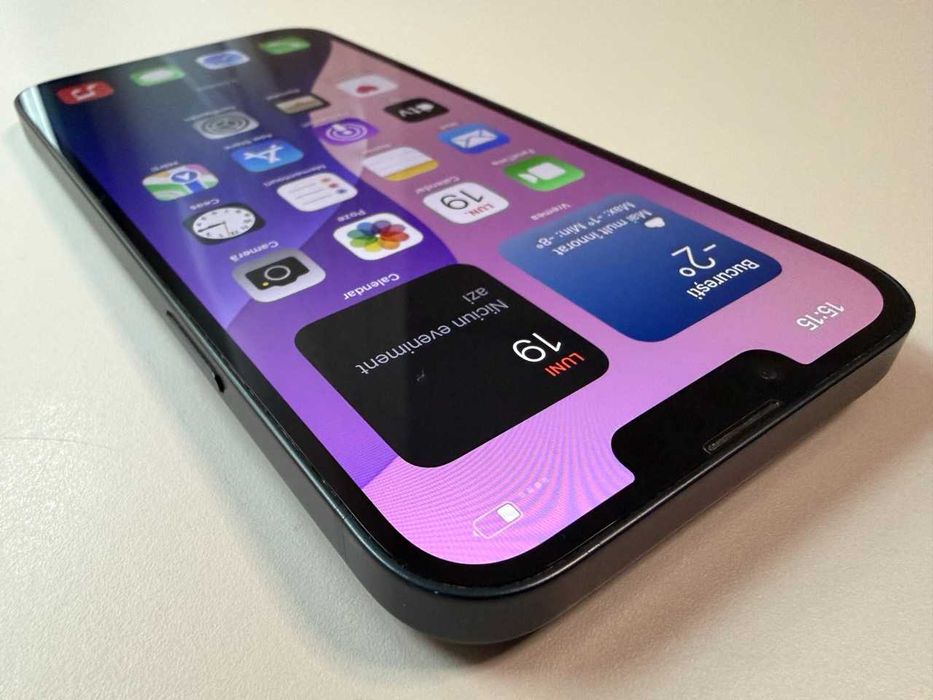  Apple / iPhone 14 Plus 128 Gb / Midnight