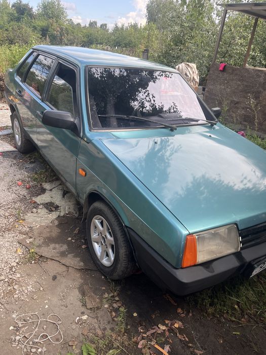 Продам ваз 21099