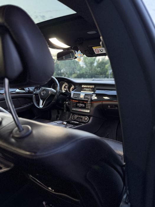 Mercedes CLS350 4MATIC