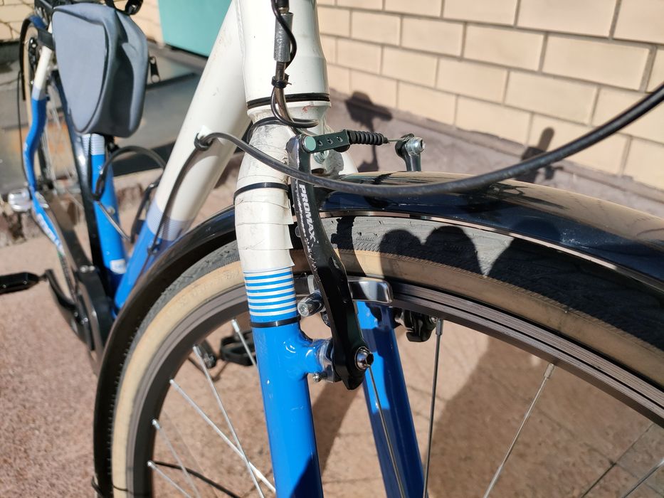 Велосипед городской Forward гревел ROCKFORD 28