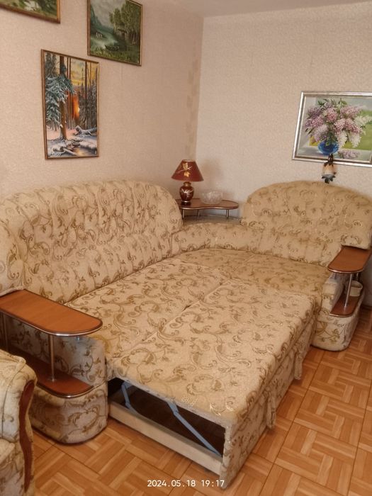 Продам мягкий уголок.