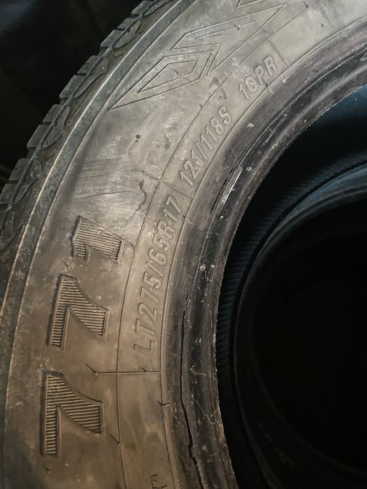 Продам болоны на 275/65 r17