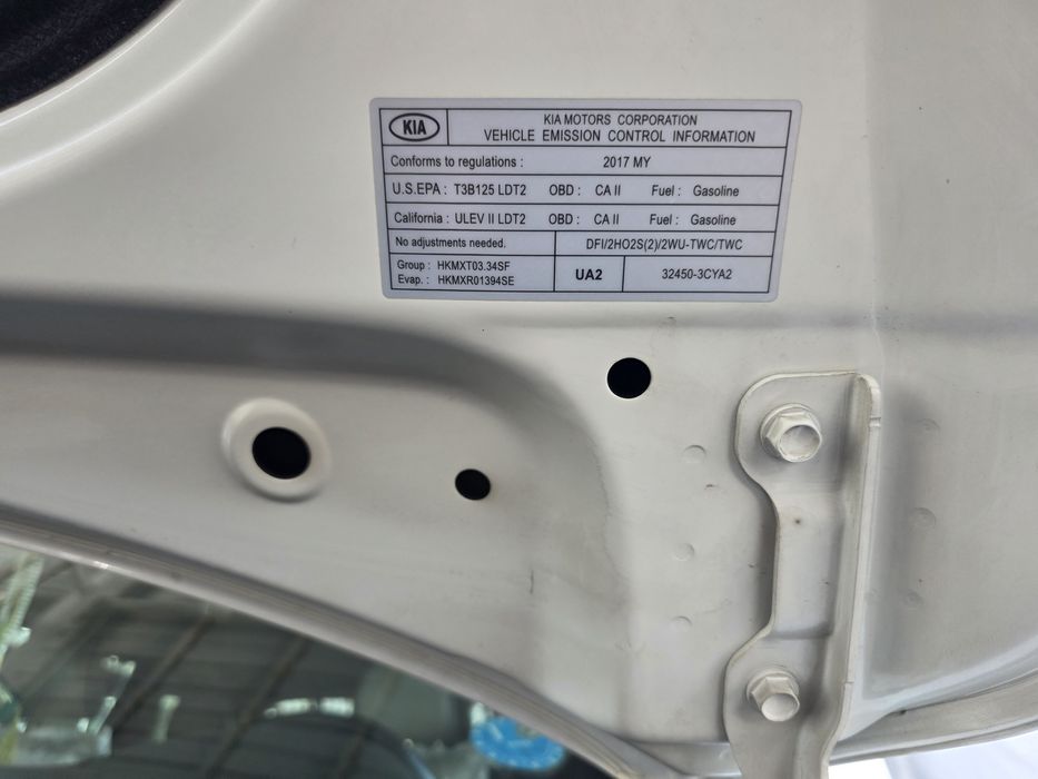 Киа седона 2017йил бинзин порбег33мин