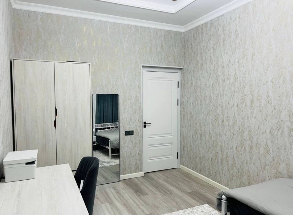 Луначарский Шукур Бурханова 3/3/3 (92м2) Евроремонт