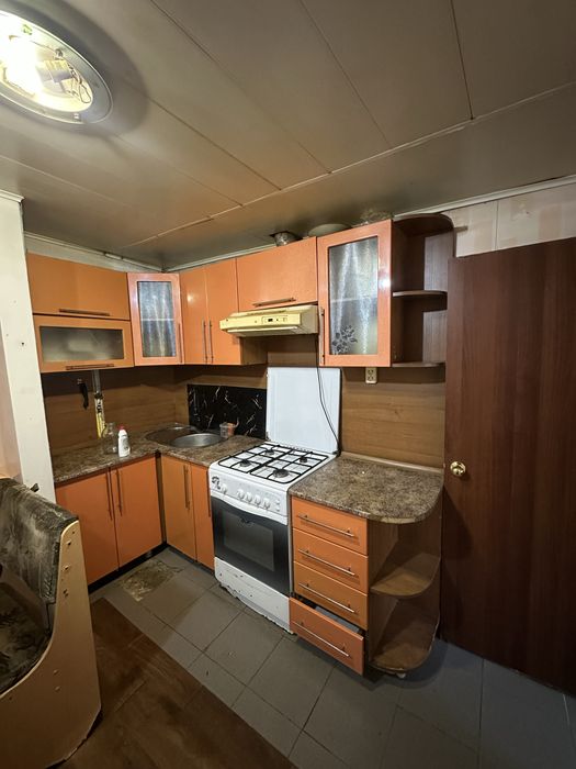 Продам кухонный гарнитур