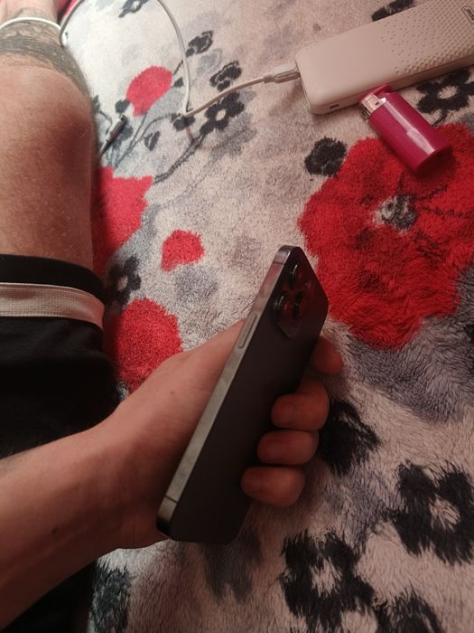 Vând iPhone 13 pro