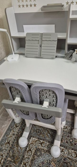 Продам растущий стул и парту