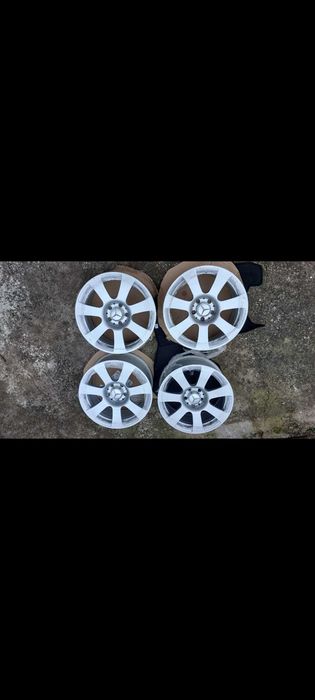 Mercedes W221 17 8j A221
