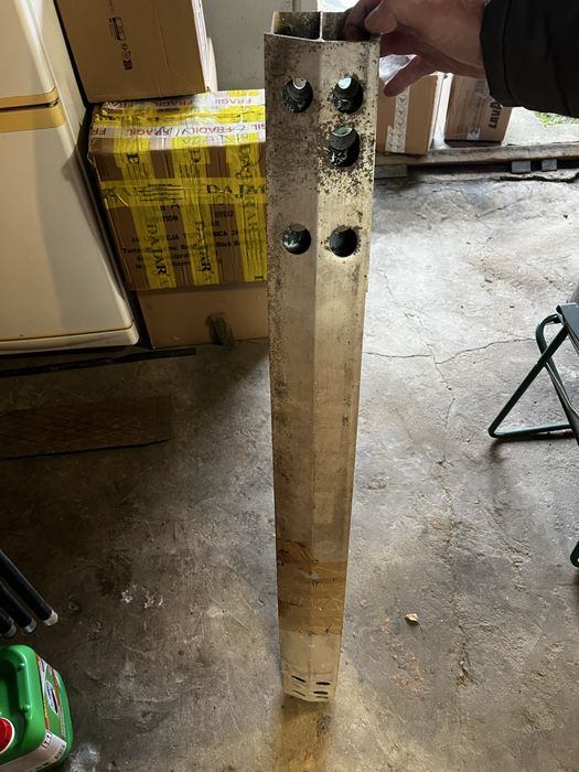 Armătură bară spate Lexus IS 2006–2013 (IS220d / IS250)