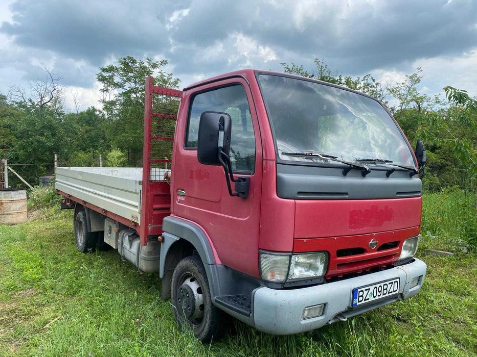 Vand Autoutilitara Nissan TL35 CABSTAR