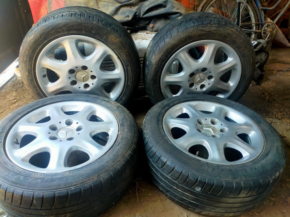 Продам шины с дисками Mercedes Benz