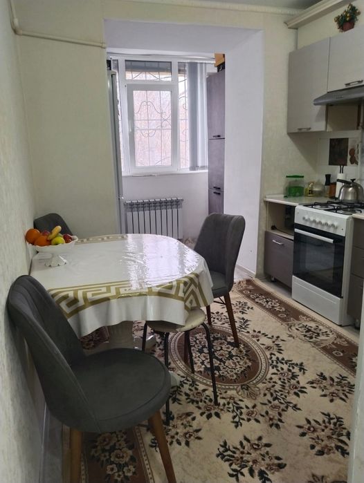 Продам 2 ком квартиру на 1 этаже