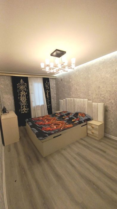 Продаётся 3/1/4 М Улугбекский р-н Ялангач м-в