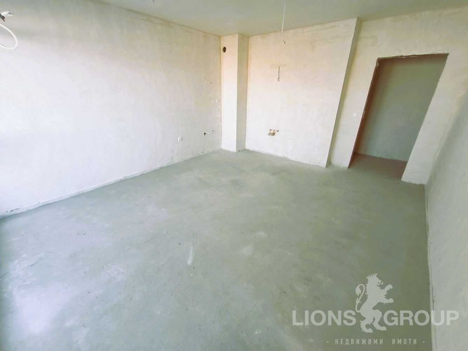 Продава се Тристаен апартамент в Варна, Аспарухово - 113 кв.м за 1142 €/кв.м - Снимка #1