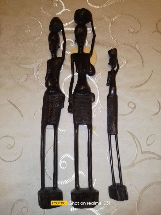 Статуэтки из Африки чёрное дерево