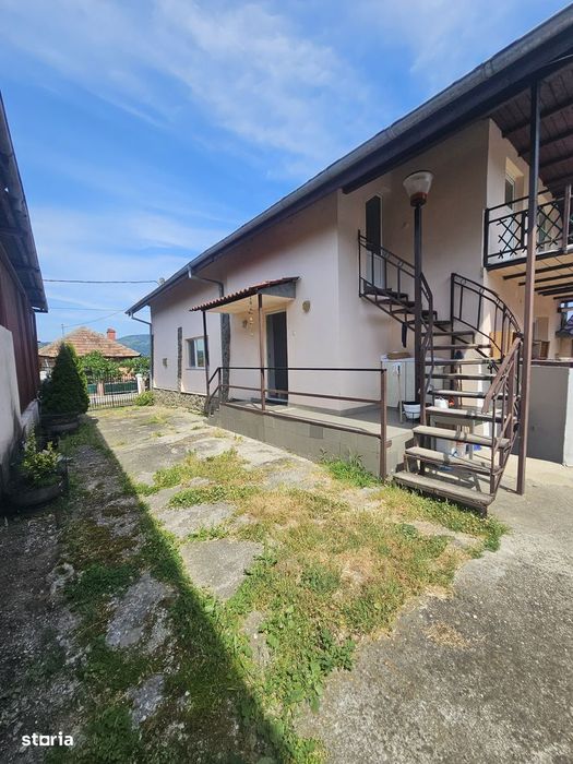Casa si teren Goranu Rm Valcea