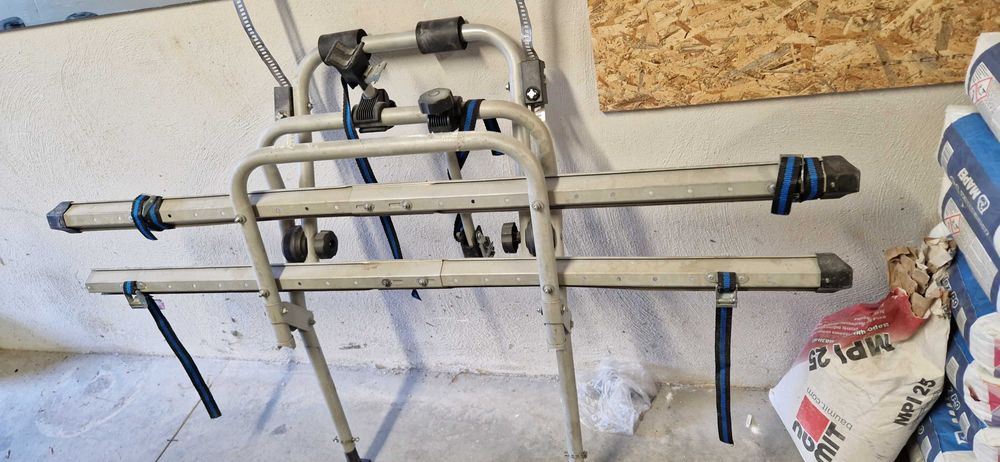 Стойка за колела за комби кола