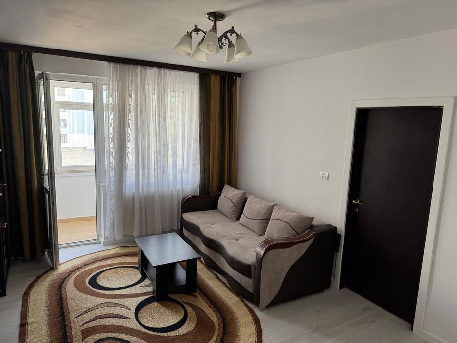 Închiriez apartament 2 camere