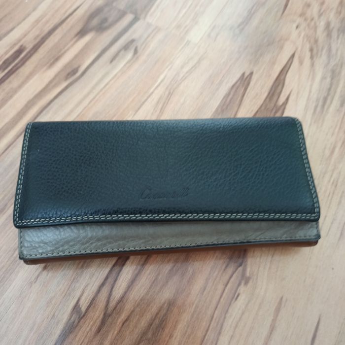 Голяма чанта естествен велур и кожа + подарък