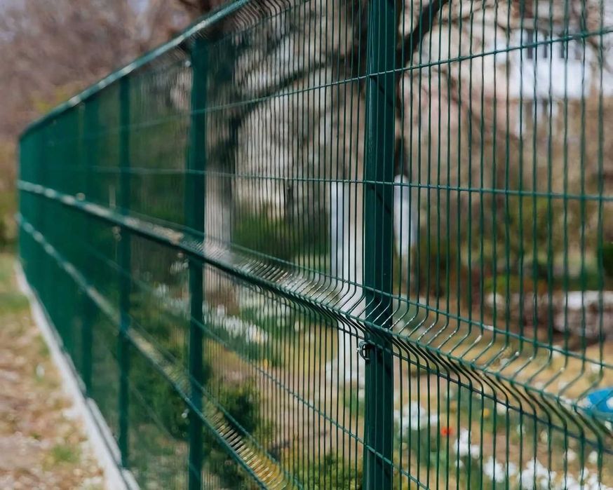 Ограждение металлическое 3D из сварной сетки