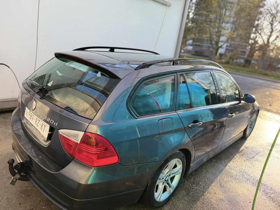 Продава се BMW 320d