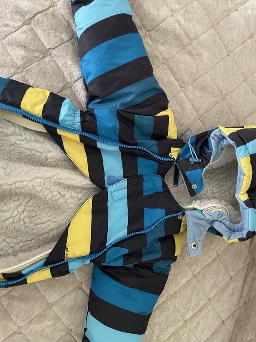 Две куртки , зима и осень