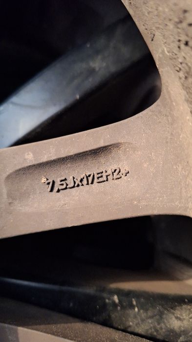 Jante Brock 17, 7,5Jx17EH2, Continental 235/65/17