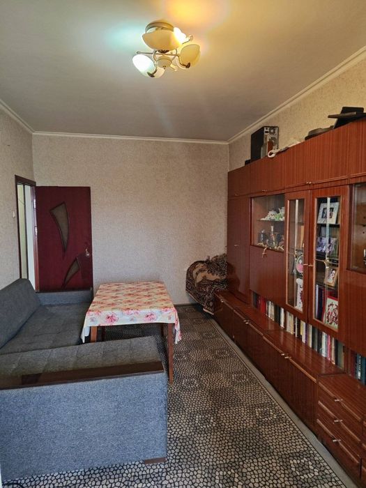 Юнусабад 13. 2/2/5.  2/6 балкон